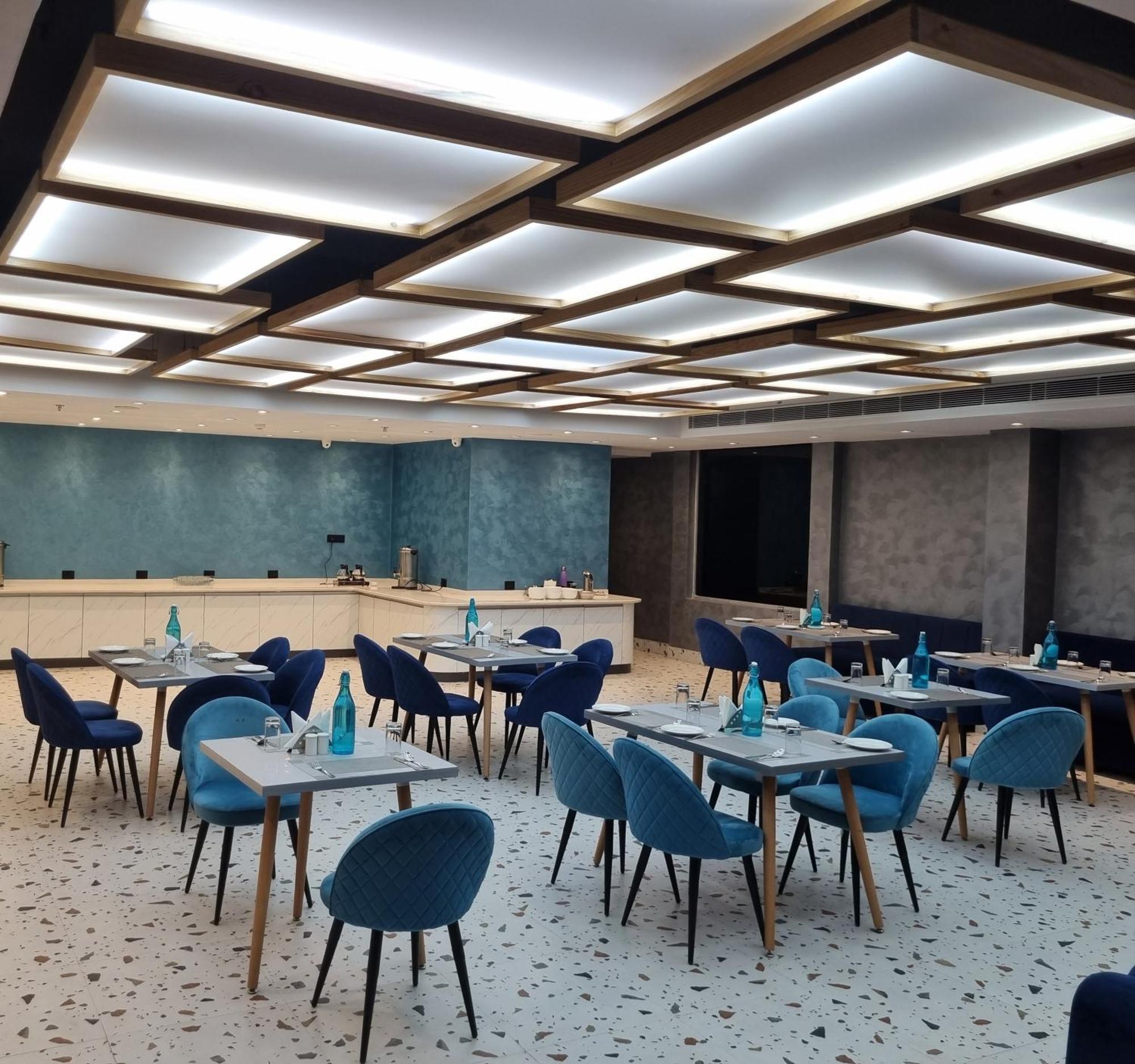Dolphin Club Ξενοδοχείο Chinhat Εξωτερικό φωτογραφία